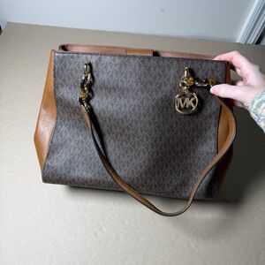 NWOT Michael Kors Sofia LARGE PVC Leather MK Signature Tote Bag Brown purse